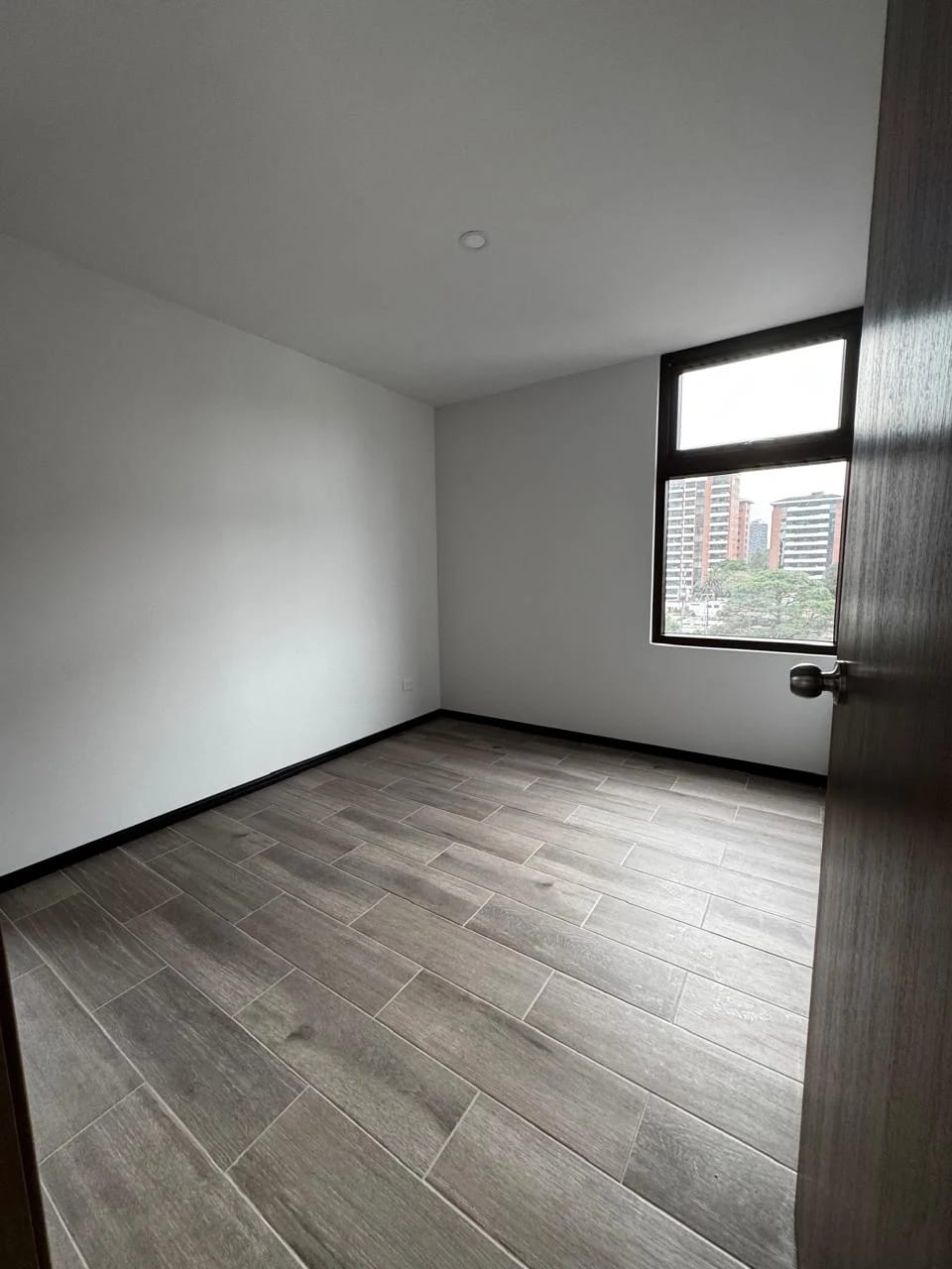 🏢 Apartamento en Renta – Biko Apartamentos, Zona 10 — Apartamento en Alquiler en Biko, Zona 10, Guatemala, Ciudad — foto 7 de 14
