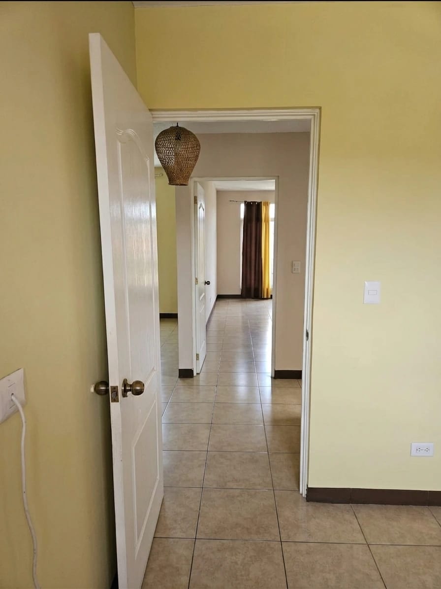 Vistas de la Paz Zona 5 — Casa en Venta en Colonia Santa Ana, Zona 5, Guatemala, Ciudad — foto 7 de 16