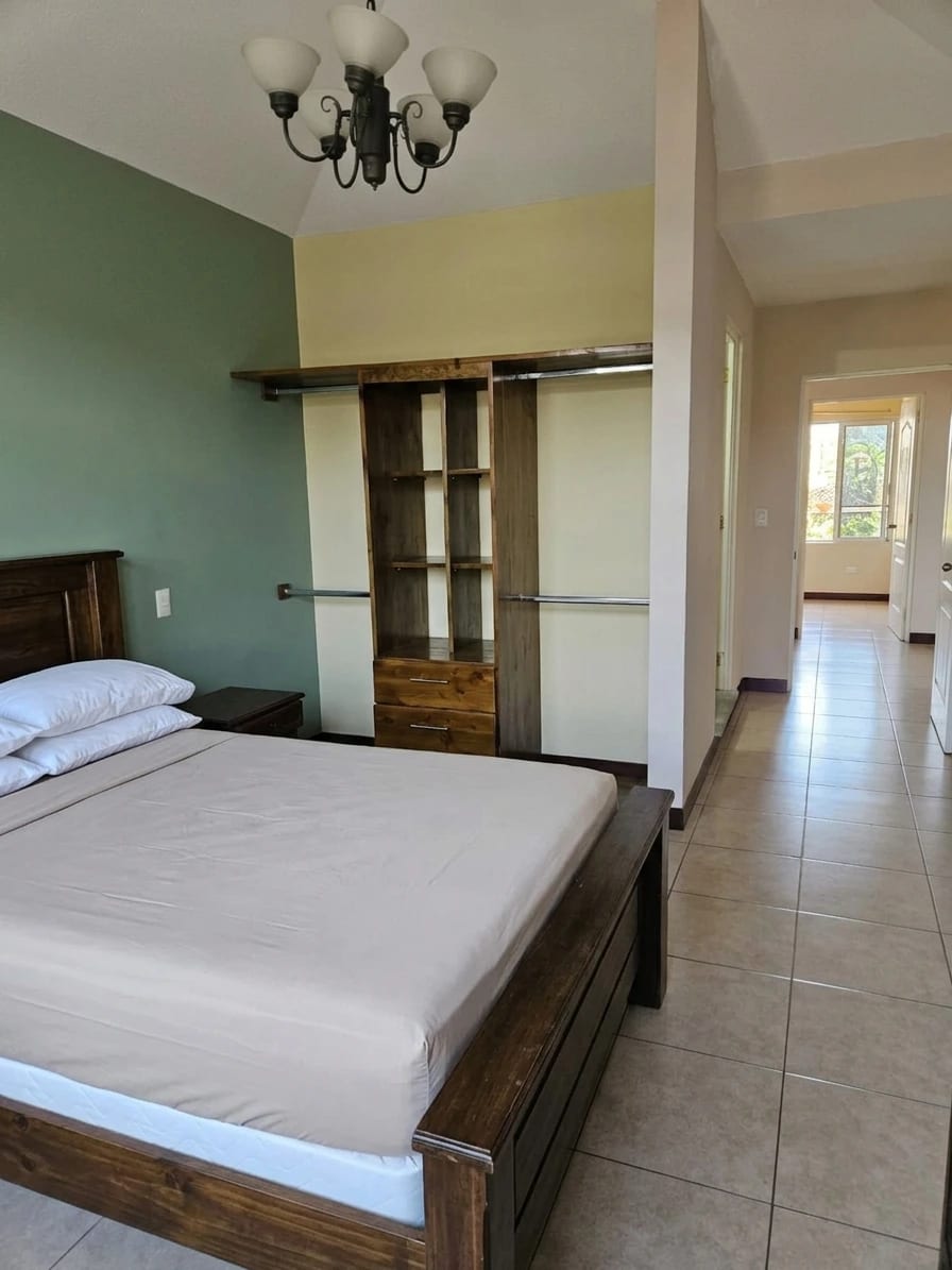 Vistas de la Paz Zona 5 — Casa en Venta en Colonia Santa Ana, Zona 5, Guatemala, Ciudad — foto 4 de 16