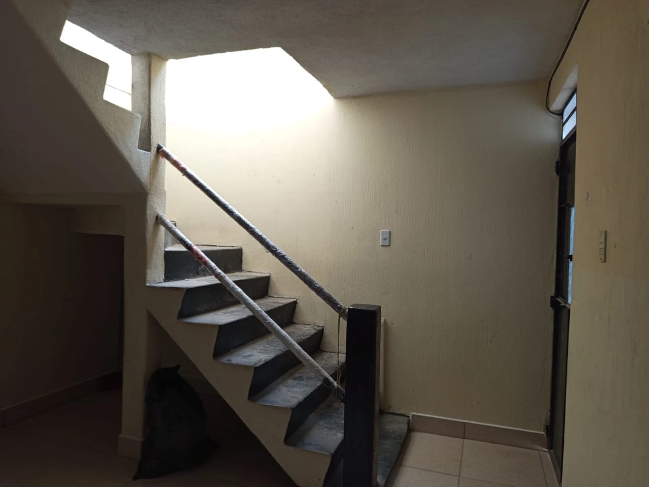 ¡Renta de Apartamento Independiente en Zona 11! — Apartamento en Alquiler en Zona 11, Guatemala, Ciudad — foto 2 de 16