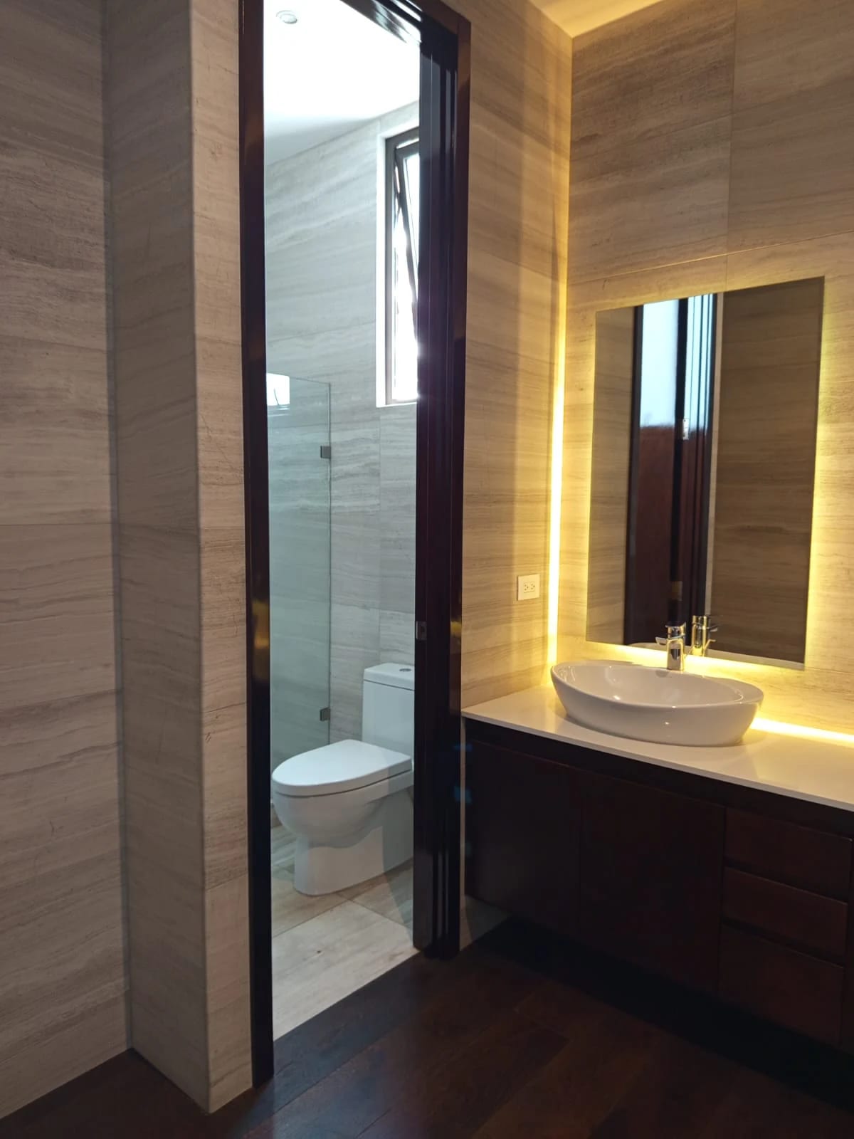Apartamento en Zona 14 — Disponible en Venta y Renta — Apartamento en Alquiler en Zona 14, Guatemala, Ciudad — foto 8 de 17