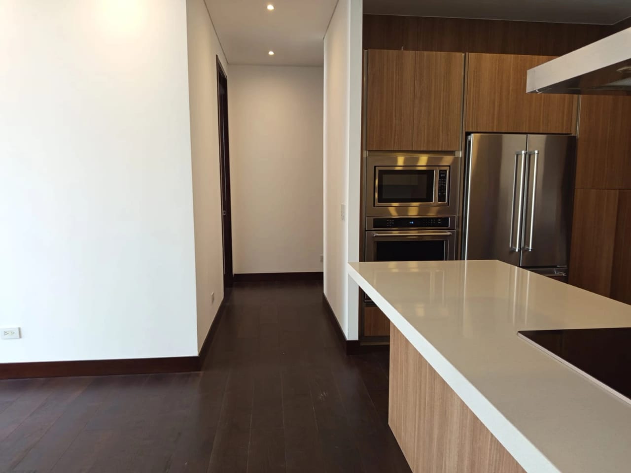 Apartamento en Zona 14 — Disponible en Venta y Renta — Apartamento en Alquiler en Zona 14, Guatemala, Ciudad — foto 17 de 17