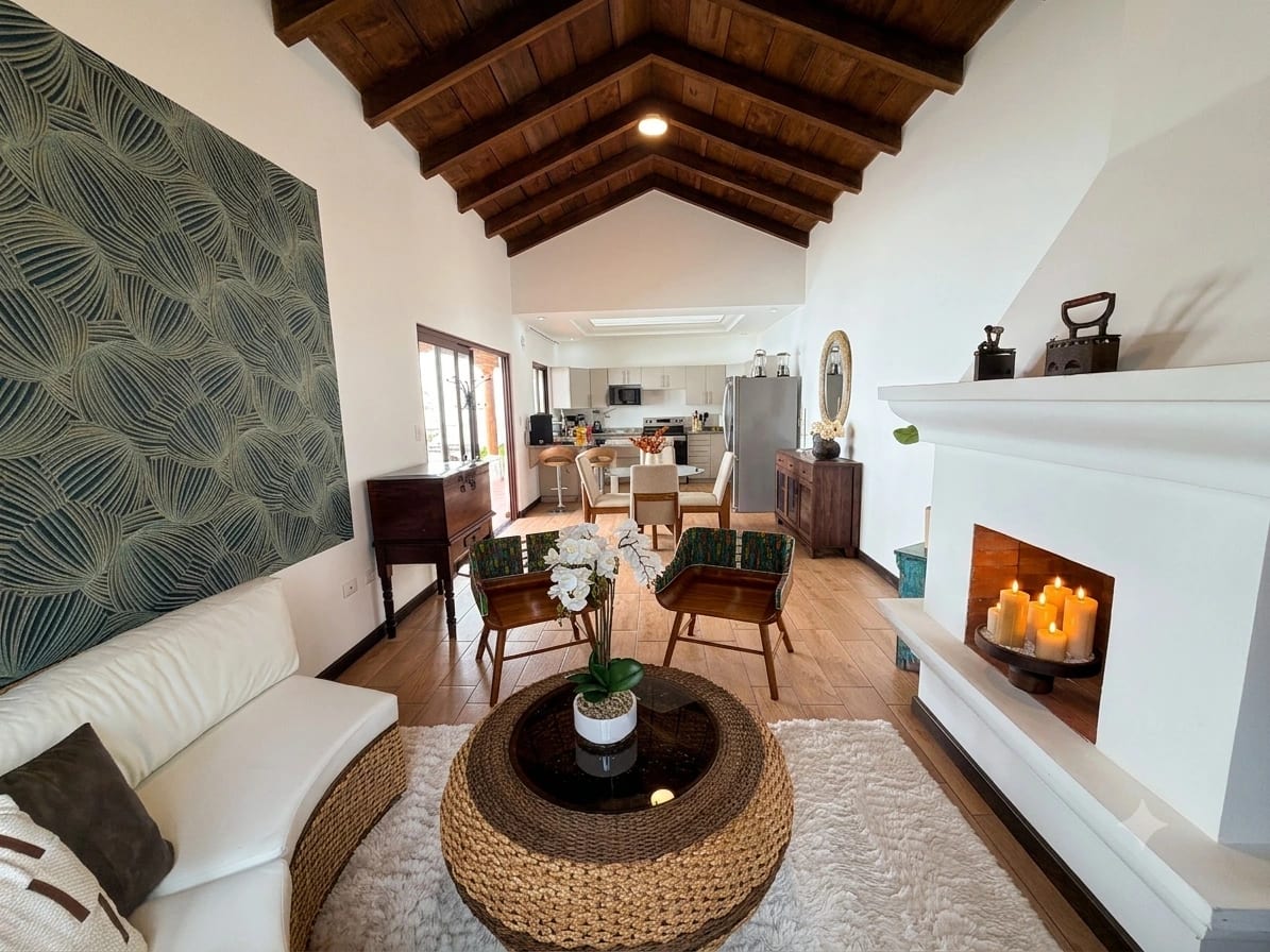 Casa en Renta en San Pedro las Huertas Antigua Guatemala — Casa en Alquiler en San Pedro Las Huertas, Antigua, Sacatepéquez — foto 2 de 17