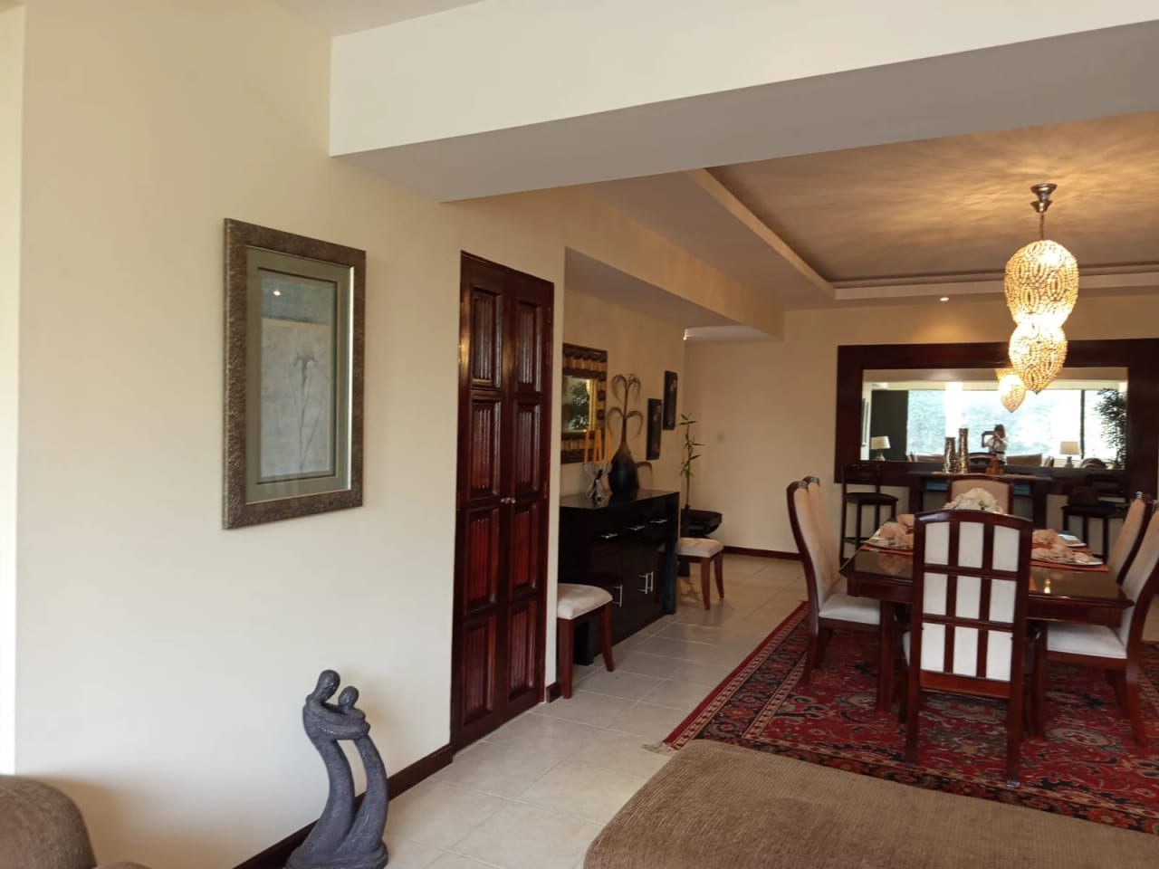 Apartamento Amueblado en Zona 14 (renta / Venta) — Apartamento en Alquiler en Zona 14, Guatemala, Ciudad — foto 6 de 17