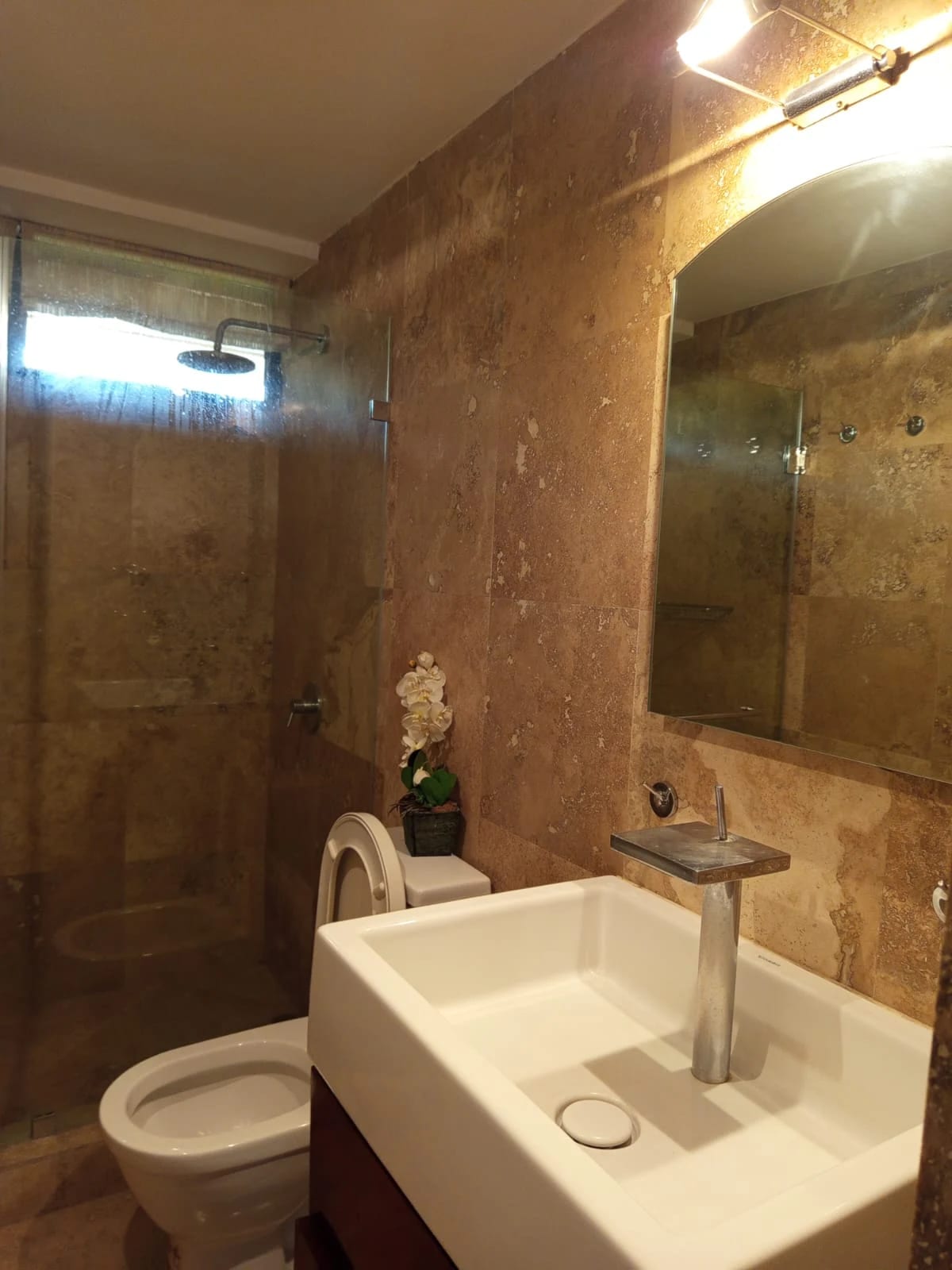 Apartamento Amueblado en Zona 14 (renta / Venta) — Apartamento en Alquiler en Zona 14, Guatemala, Ciudad — foto 16 de 17