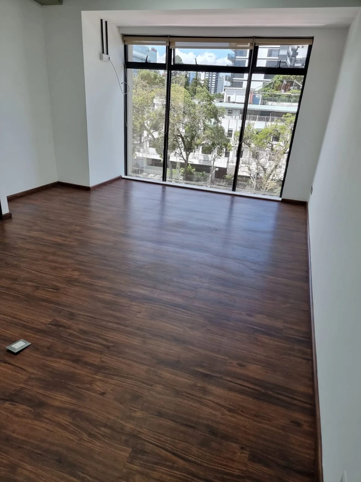Venta de Oficina en Avenida Reforma (zona 9) — Oficina en Venta en Zona 9, Guatemala, Ciudad — foto 3 de 14