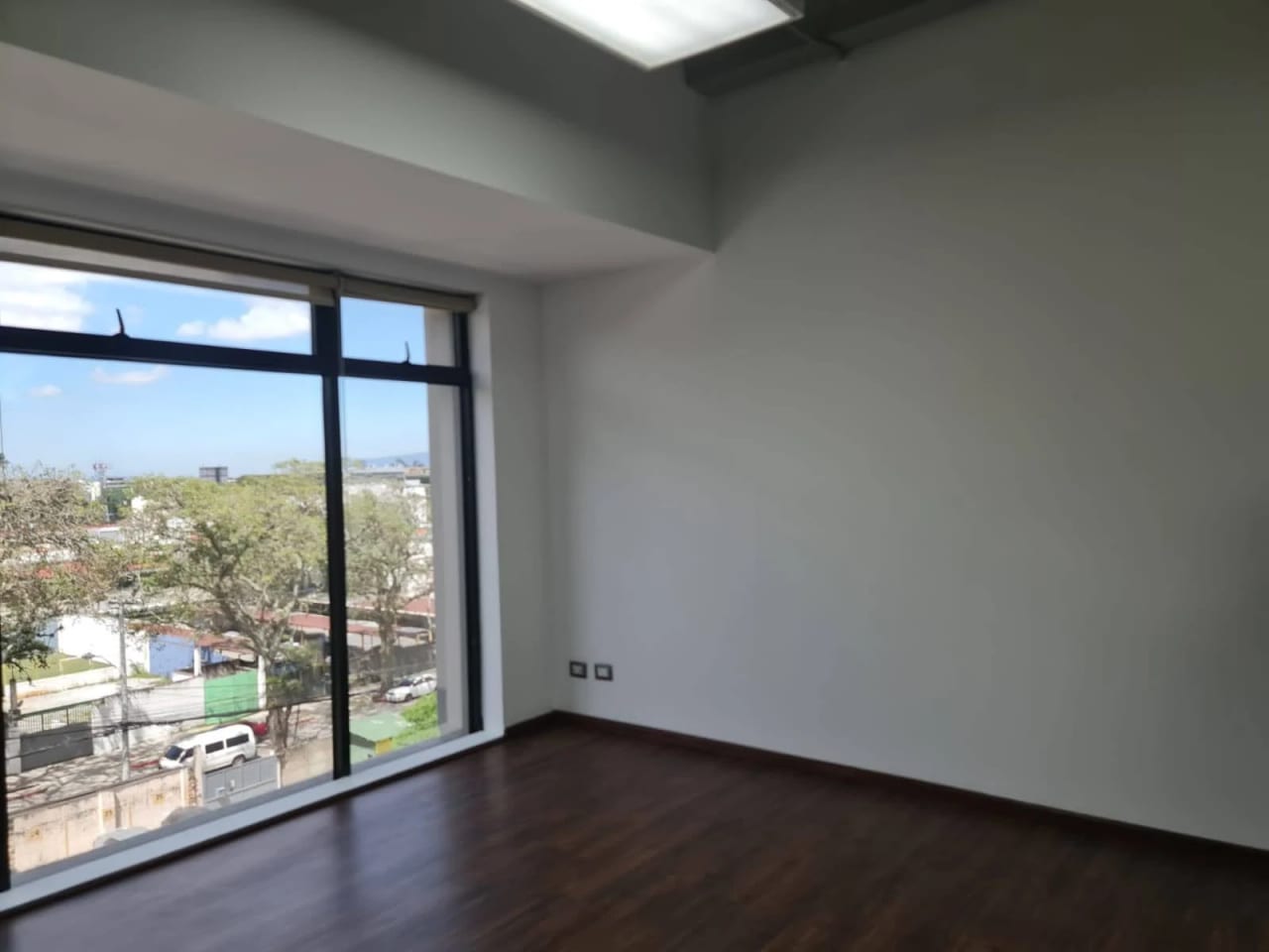 Venta de Oficina en Avenida Reforma (zona 9) — Oficina en Venta en Zona 9, Guatemala, Ciudad — foto 8 de 14