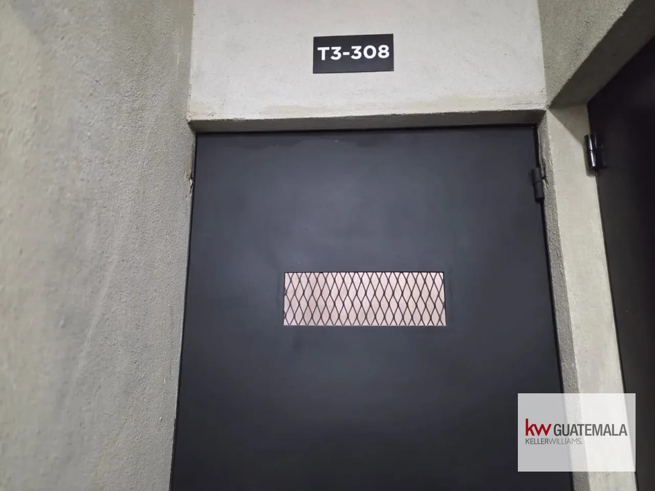 Venta de Apartamento en Lares Zona 16 — Apartamento en Venta en Zona 16, Guatemala, Ciudad — foto 12 de 13