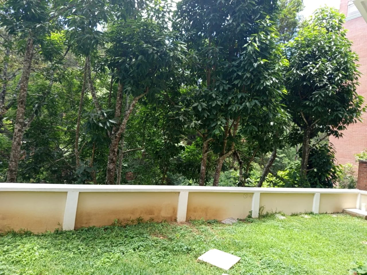 Apartamento en Renta y Venta en zona 16 Colonia La Montaña — Apartamento en Venta en Zona 16, Guatemala, Ciudad — foto 13 de 14