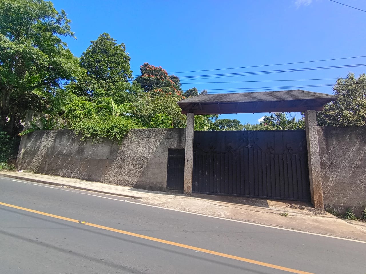 Renta de terreno comercial en colmenas Villa Canales — Terreno en Alquiler en Villa Canales, Guatemala, Ciudad — foto 1 de 11