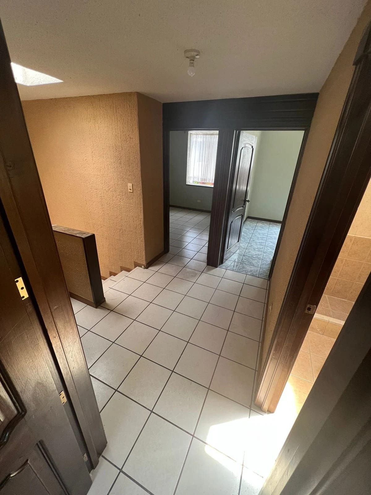 Casa en Venta zona 7 de Mixco — Casa en Venta en Zona 7, Guatemala, Ciudad — foto 3 de 13