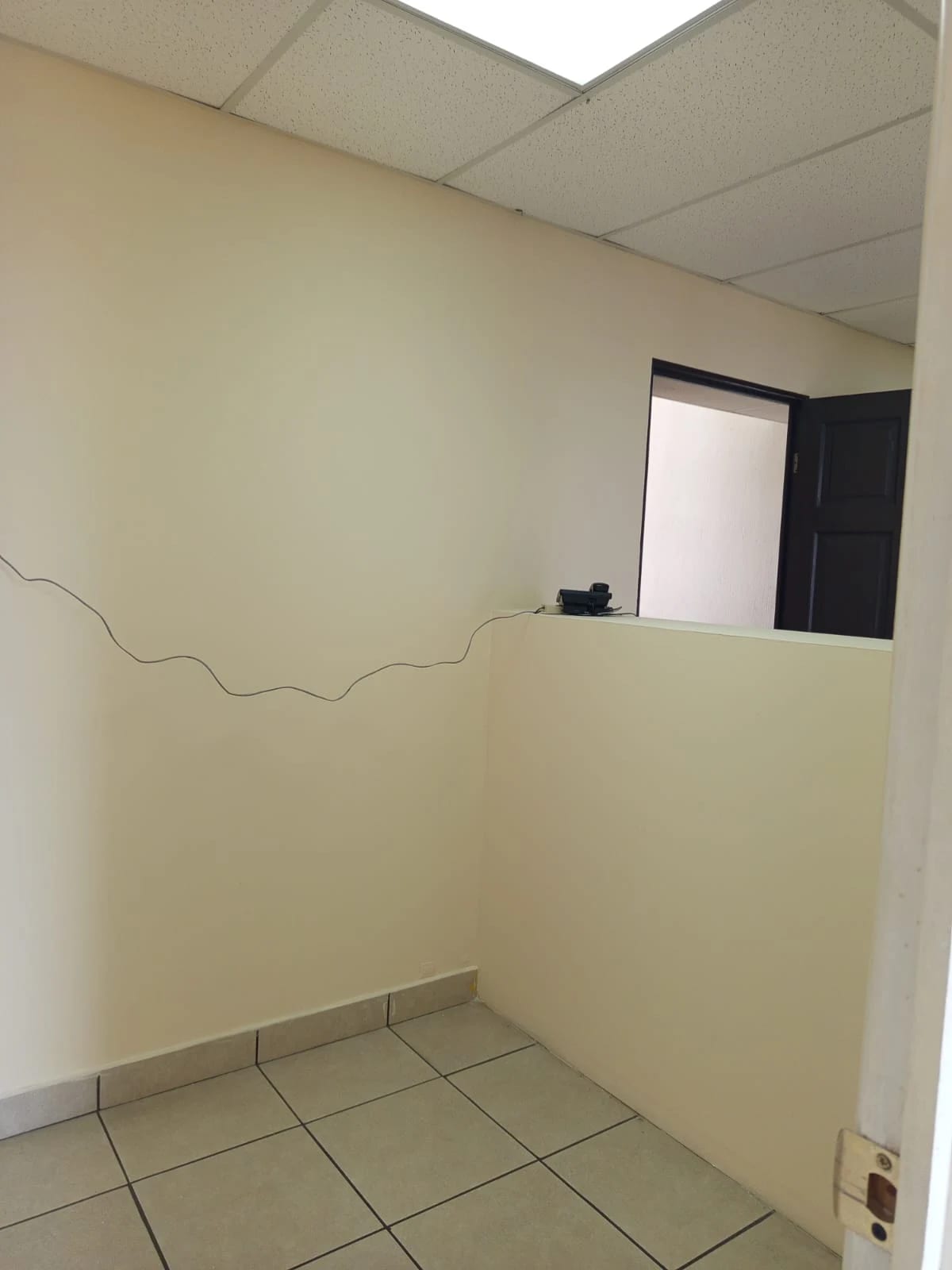 Se Renta Oficina en Zona 9 — Oficina en Alquiler en Zona 9, Guatemala, Ciudad — foto 8 de 17