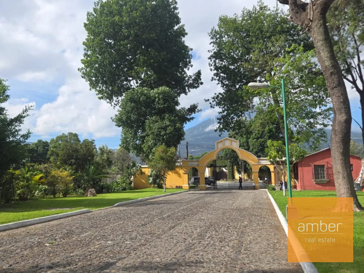 Terreno en Alameda de Santa Margarita, Antigua Guatemala — Terreno en Venta en Antigua, Sacatepéquez — foto 2 de 4