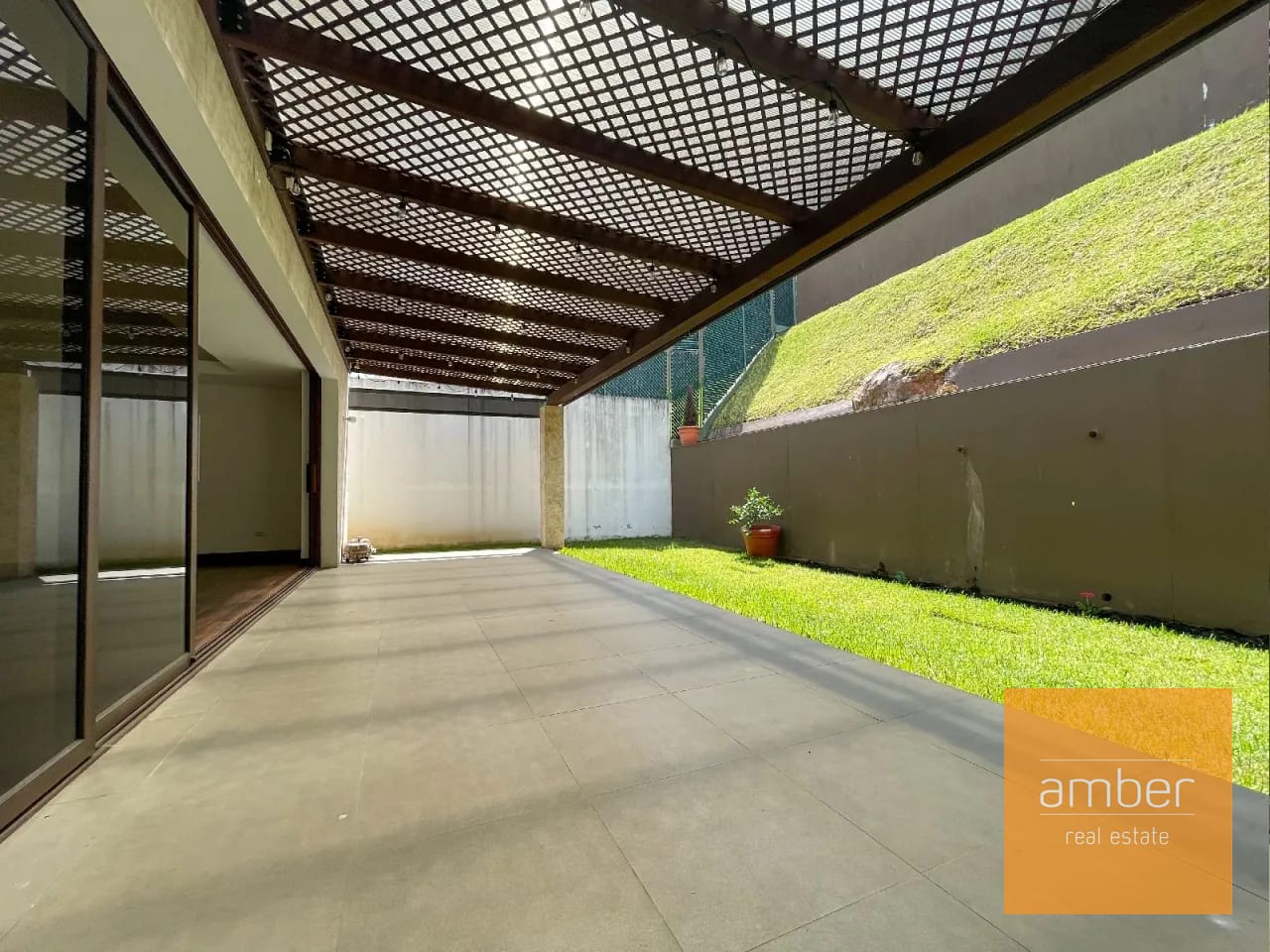 Casa en Lomas de San Isidro, zona 16 — Casa en Venta en Lomas de San Isidro, Zona 16, Guatemala, Ciudad — foto 10 de 11