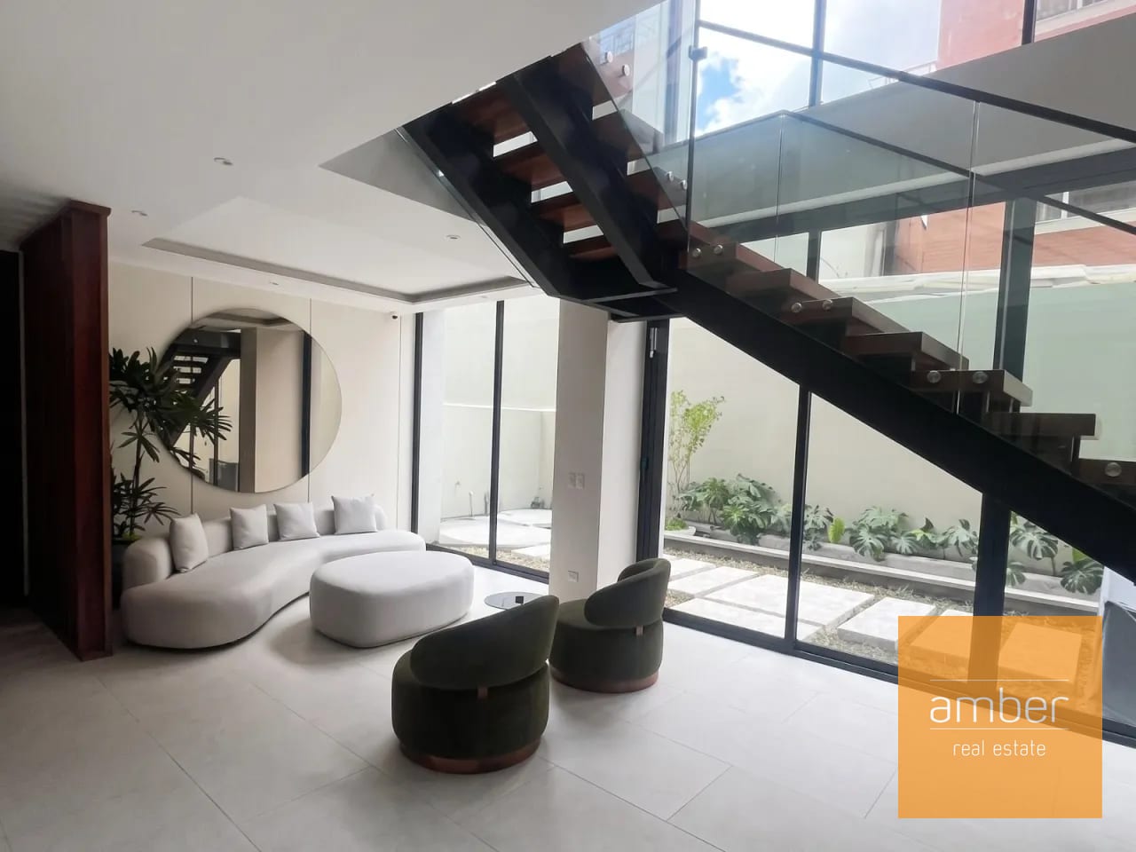Apartamento en Dosento, zona 10 — Apartamento en Venta en Zona 10, Guatemala, Ciudad — foto 8 de 10