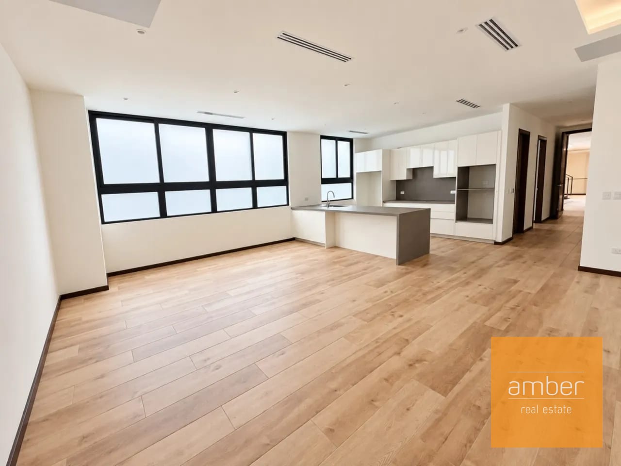 Apartamento en Dosento, zona 10 — Apartamento en Venta en Zona 10, Guatemala, Ciudad — foto 2 de 10