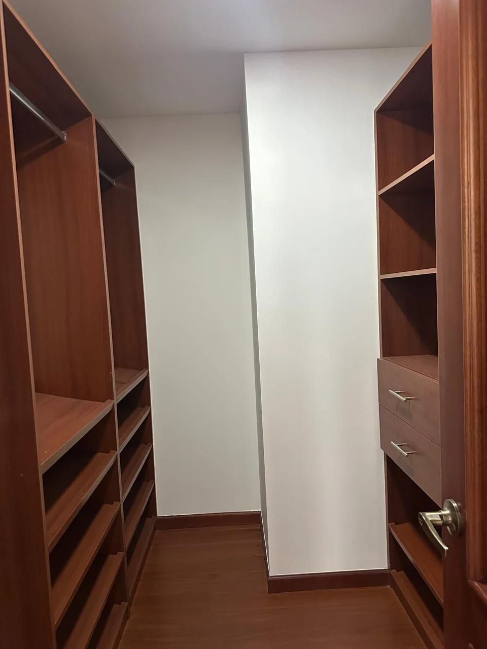 Precioso Apartamento Zona 15 — Apartamento en Alquiler en Botticelli II, Zona 15, Guatemala, Ciudad — foto 6 de 16