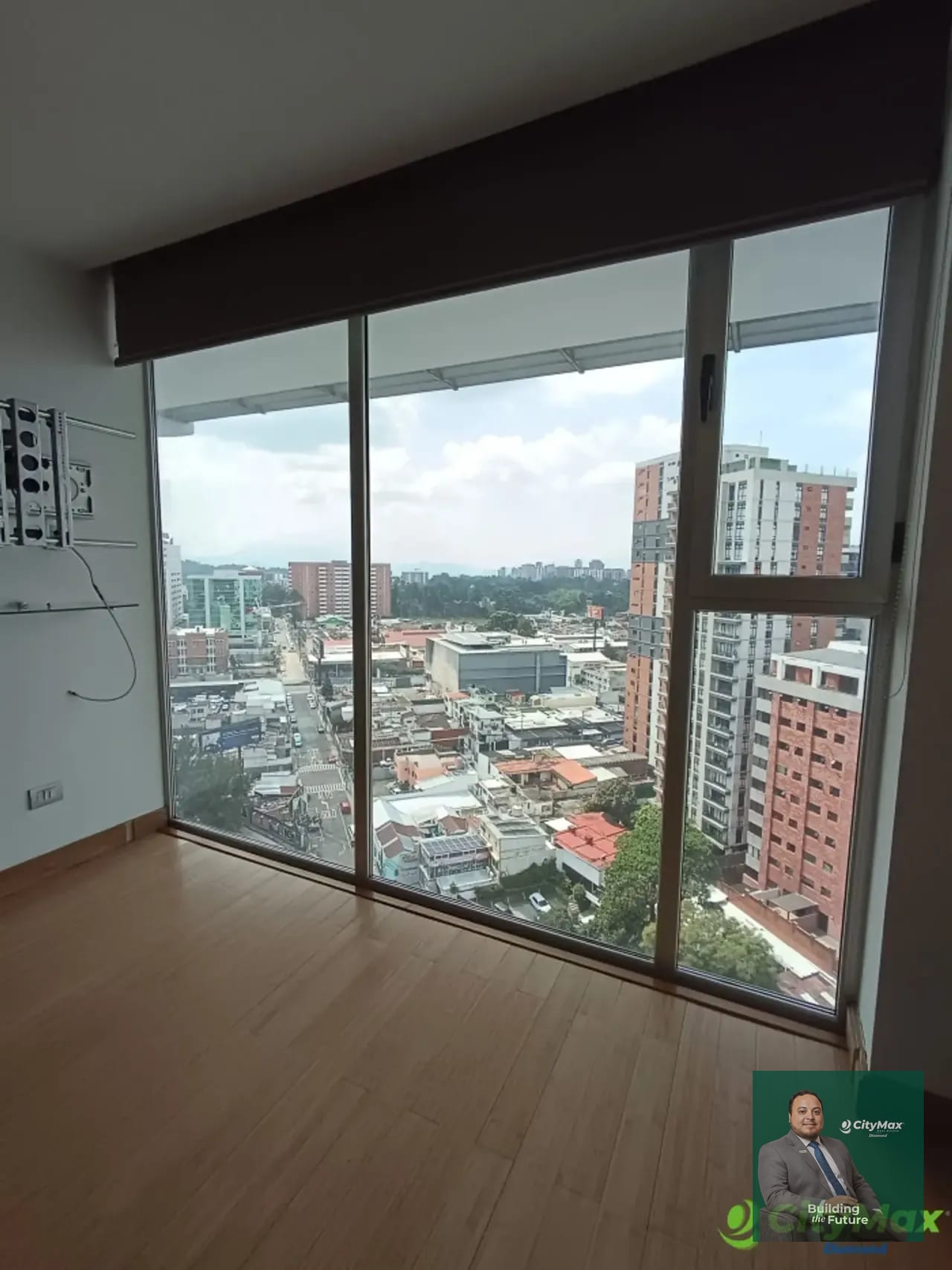 Apartamento en Venta en zona 10, Diagonal 6 — Apartamento en Venta en Zona 10, Guatemala, Ciudad — foto 4 de 5
