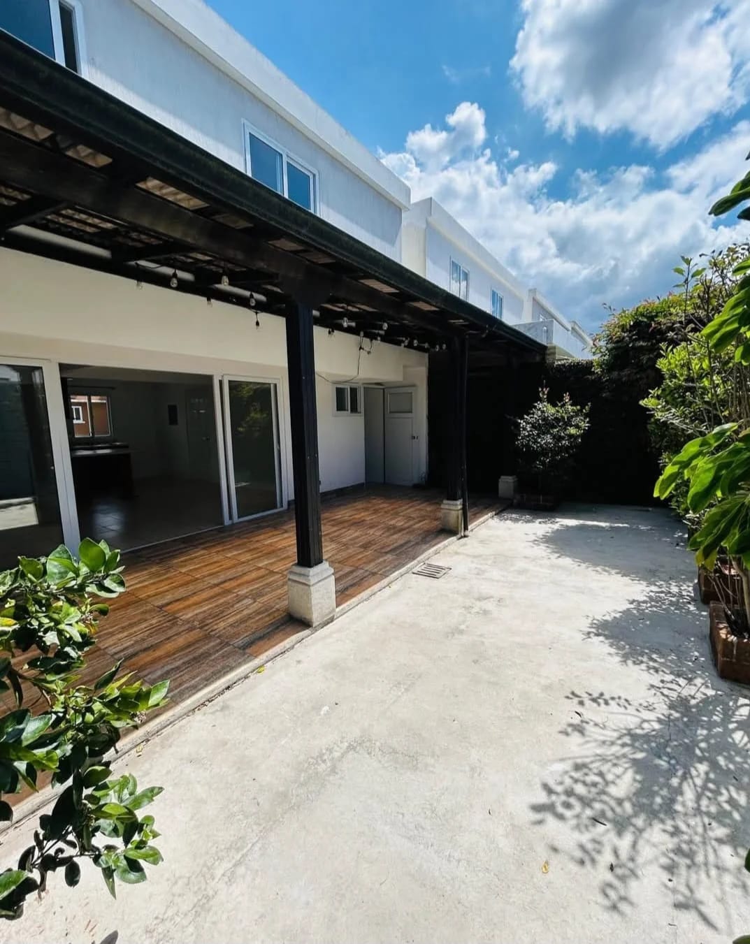 Casa en venta, Paseo de Arrazola, Cruce a Olmeca, Carretera a El Salvador — Casa en Venta en Fraijanes, Carretera a El Salvador, Guatemala, Ciudad — foto 1 de 14