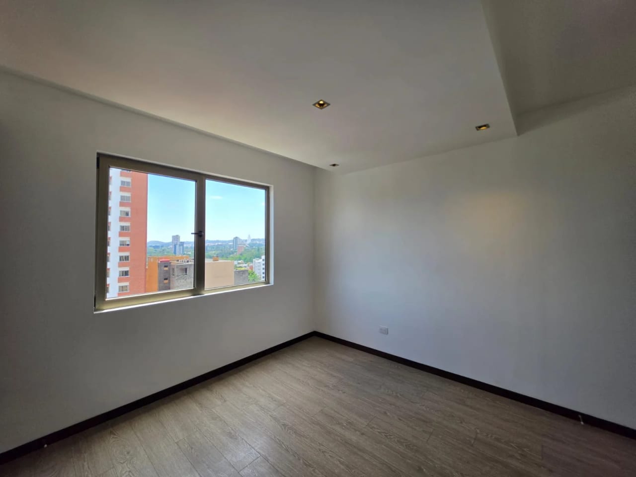 Apartamento en venta, Edificio Neo, zona 10 — Apartamento en Venta en Neo Apartamentos, Zona 10, Guatemala, Ciudad — foto 5 de 12
