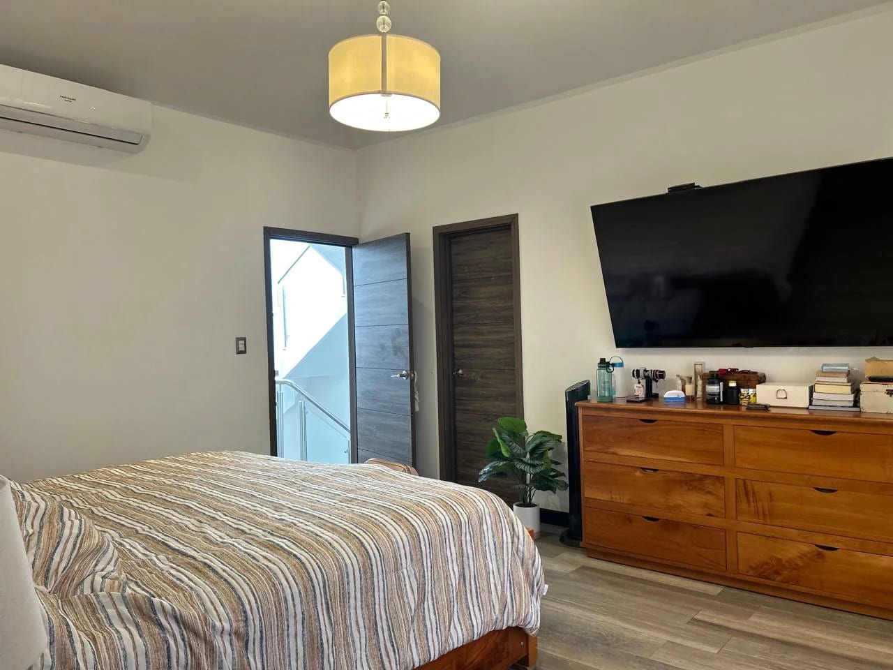 Casa en venta, Condominio Santa Fe, Sector A-1, San Cristobal — Casa en Venta en all, Guatemala, Ciudad — foto 8 de 11