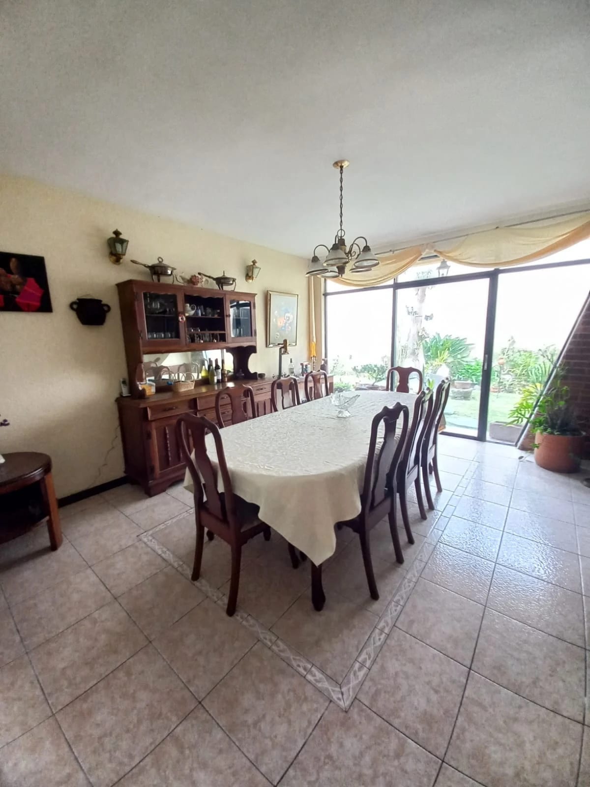 Casa en venta, Residencial Los Manantiales, Km. 19.3 Carretera a El Salvador, cruce a San José Pinula — Casa en Venta en Los Manantiales, Carretera a El Salvador, Guatemala, Ciudad — foto 3 de 11