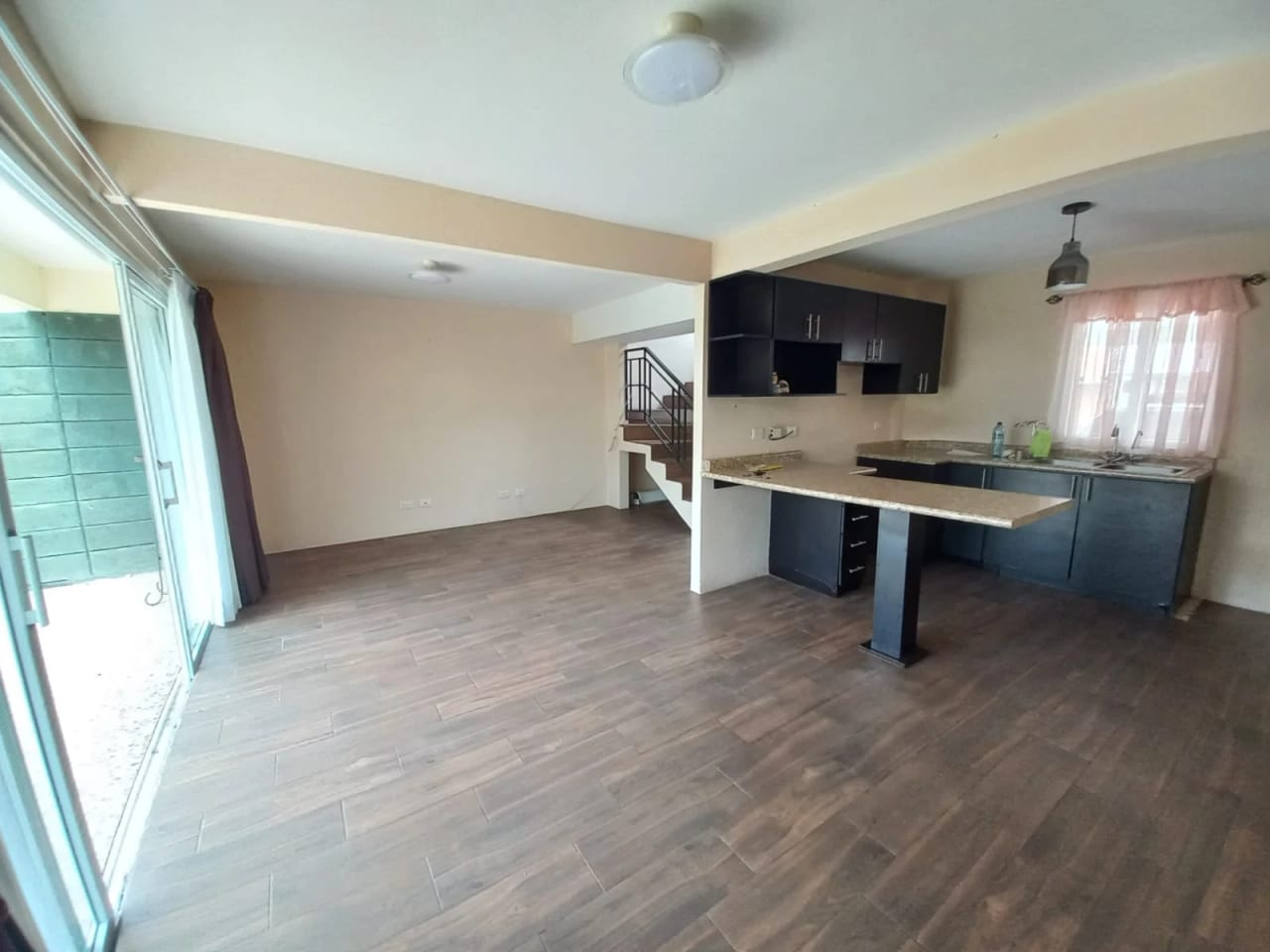 Casa en venta, Condominio Paseo de Arrazola, Km 16.5 Carretera a El Salvador — Casa en Venta en Carretera a El Salvador, Guatemala, Ciudad — foto 1 de 15