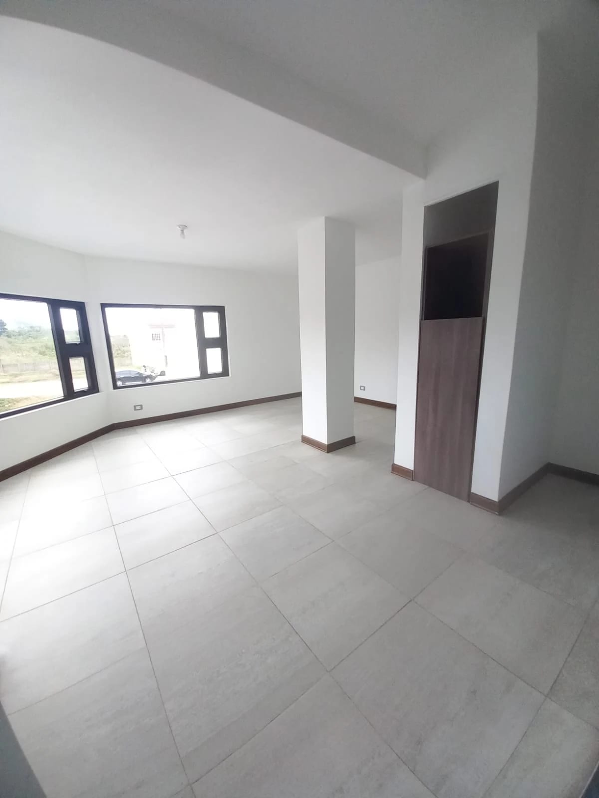 Casa con Apartamento Independiente en Venta, Residencial Los Manantiales, Km 19 Carretera a San José Pinula — Casa en Venta en San José Pinula, Guatemala, Ciudad — foto 9 de 14