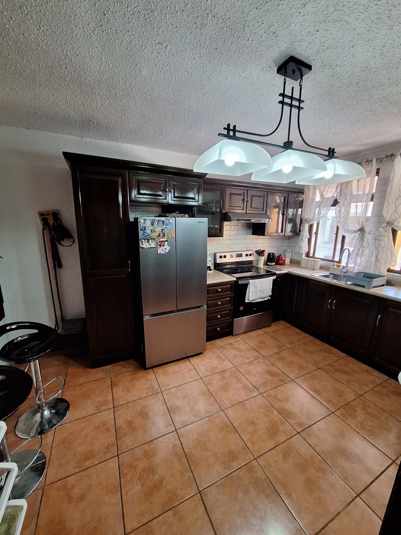 Casa en venta Los Faroles, San Lucas Sacatepéquez — Casa en Venta en San Lucas Sacatepéquez, Sacatepéquez — foto 3 de 13