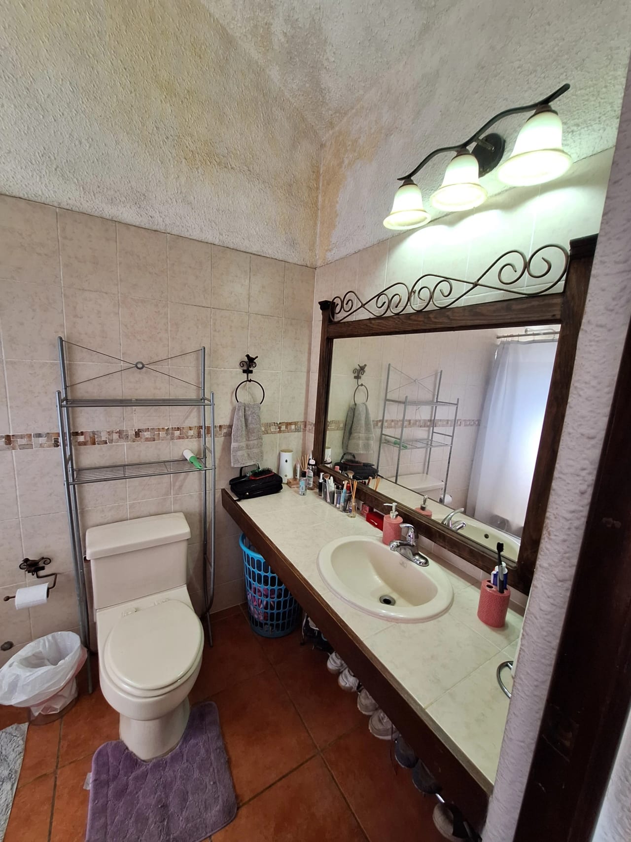 Casa en venta Los Faroles, San Lucas Sacatepéquez — Casa en Venta en San Lucas Sacatepéquez, Sacatepéquez — foto 8 de 13