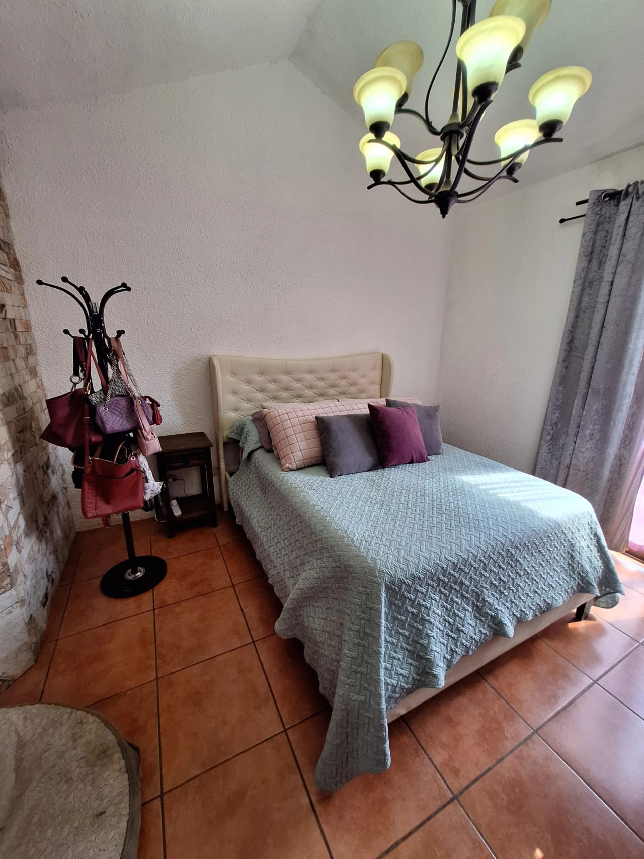 Casa en venta Los Faroles, San Lucas Sacatepéquez — Casa en Venta en San Lucas Sacatepéquez, Sacatepéquez — foto 9 de 13