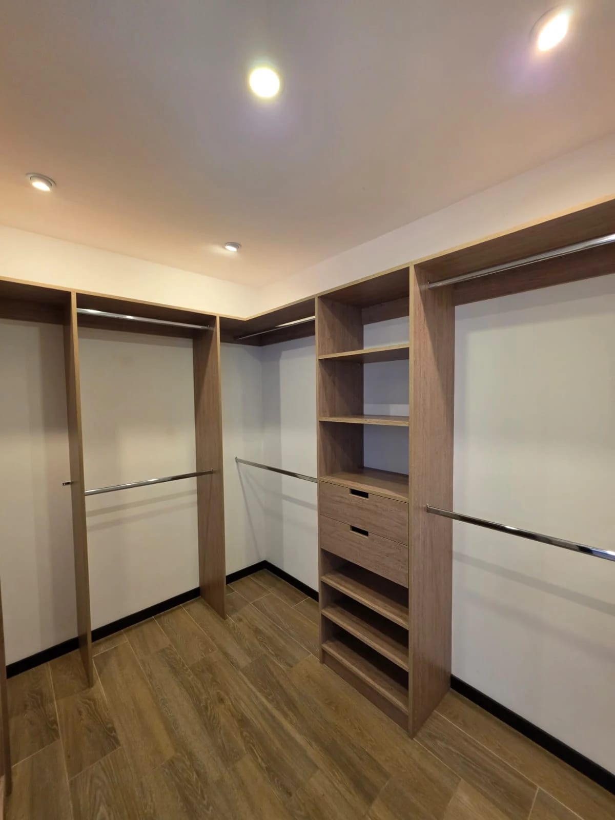 Apartamento en venta, Vista Hermosa 1, zona 15 — Apartamento en Venta en Vista Hermosa I, Zona 15, Guatemala, Ciudad — foto 9 de 10