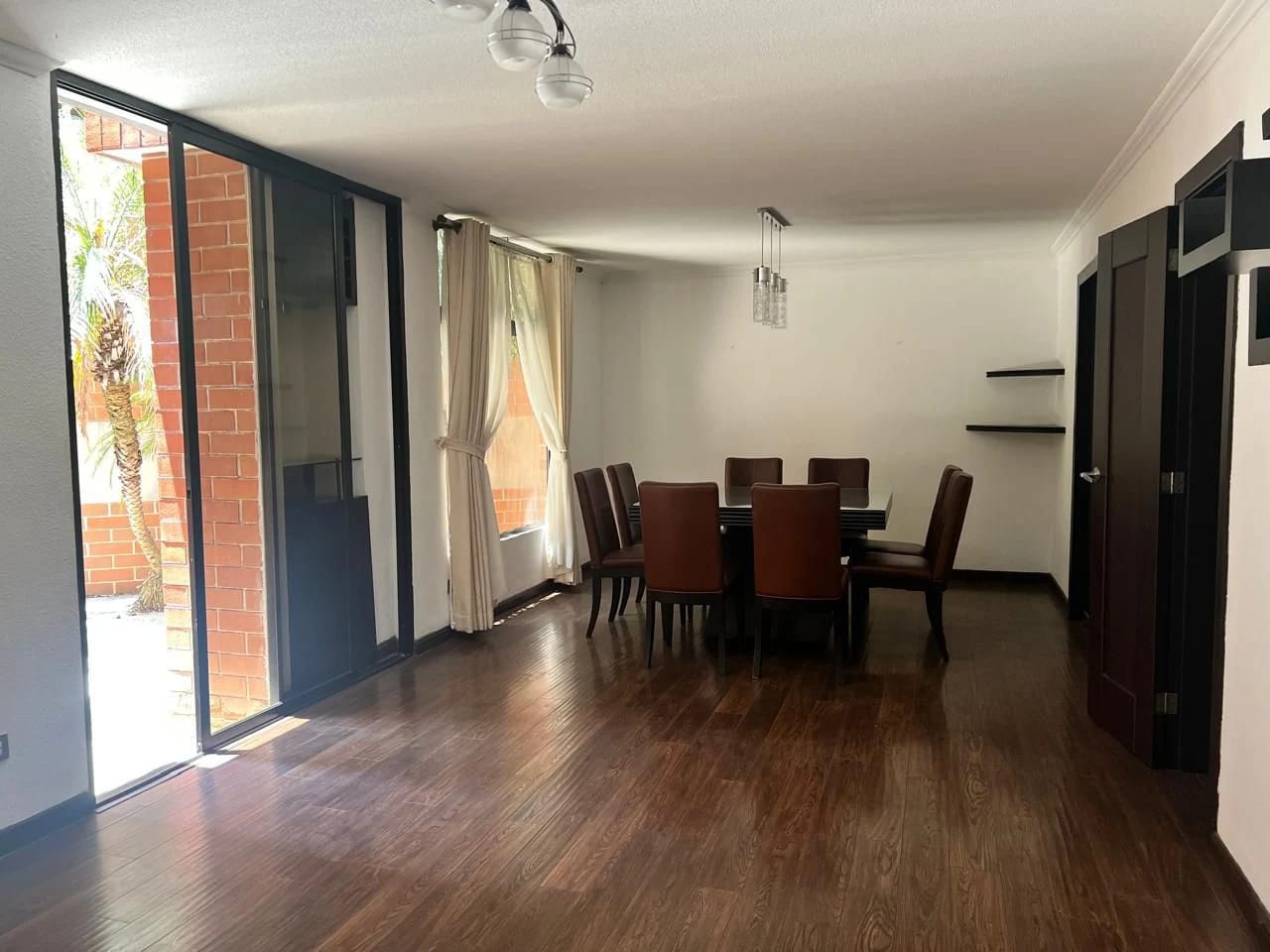 Townhouse en venta, Edificio Dalí, zona 14 — Apartamento en Venta en Dalí, Zona 14, Guatemala, Ciudad — foto 2 de 8