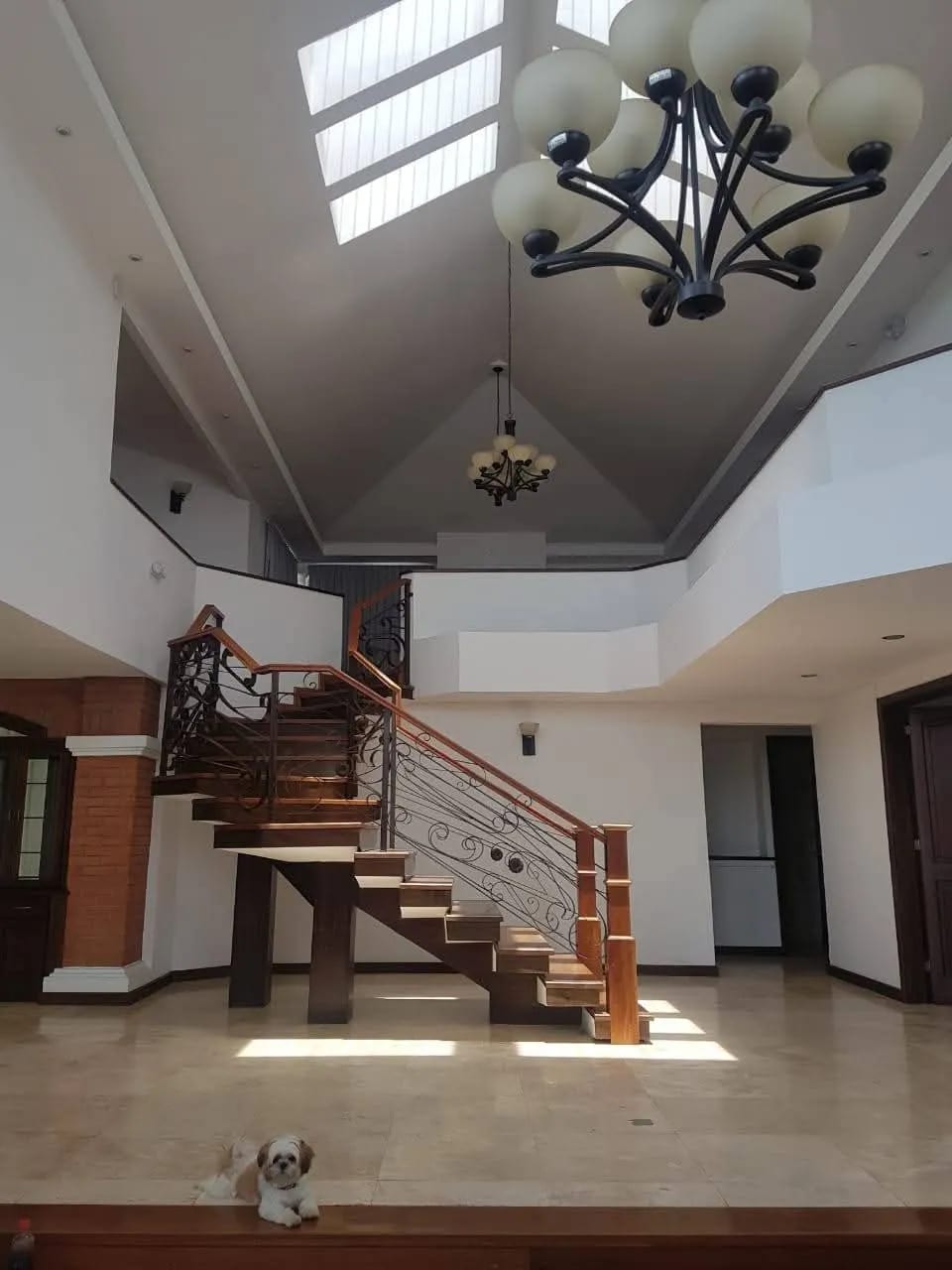 Casa en Alquiler – La Montaña, Zona 16 — Casa en Alquiler en La Montaña, Zona 16, Guatemala, Ciudad — foto 3 de 17