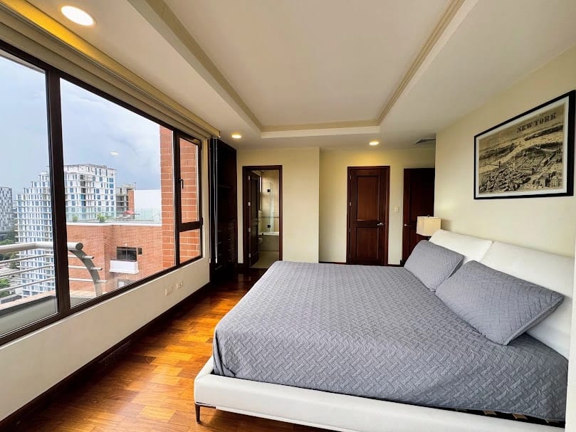 Apartamento Amueblado en Venta – Edificio Santa María, Zona 10 — Apartamento en Venta en Santa María, Zona 10, Guatemala, Ciudad — foto 8 de 15