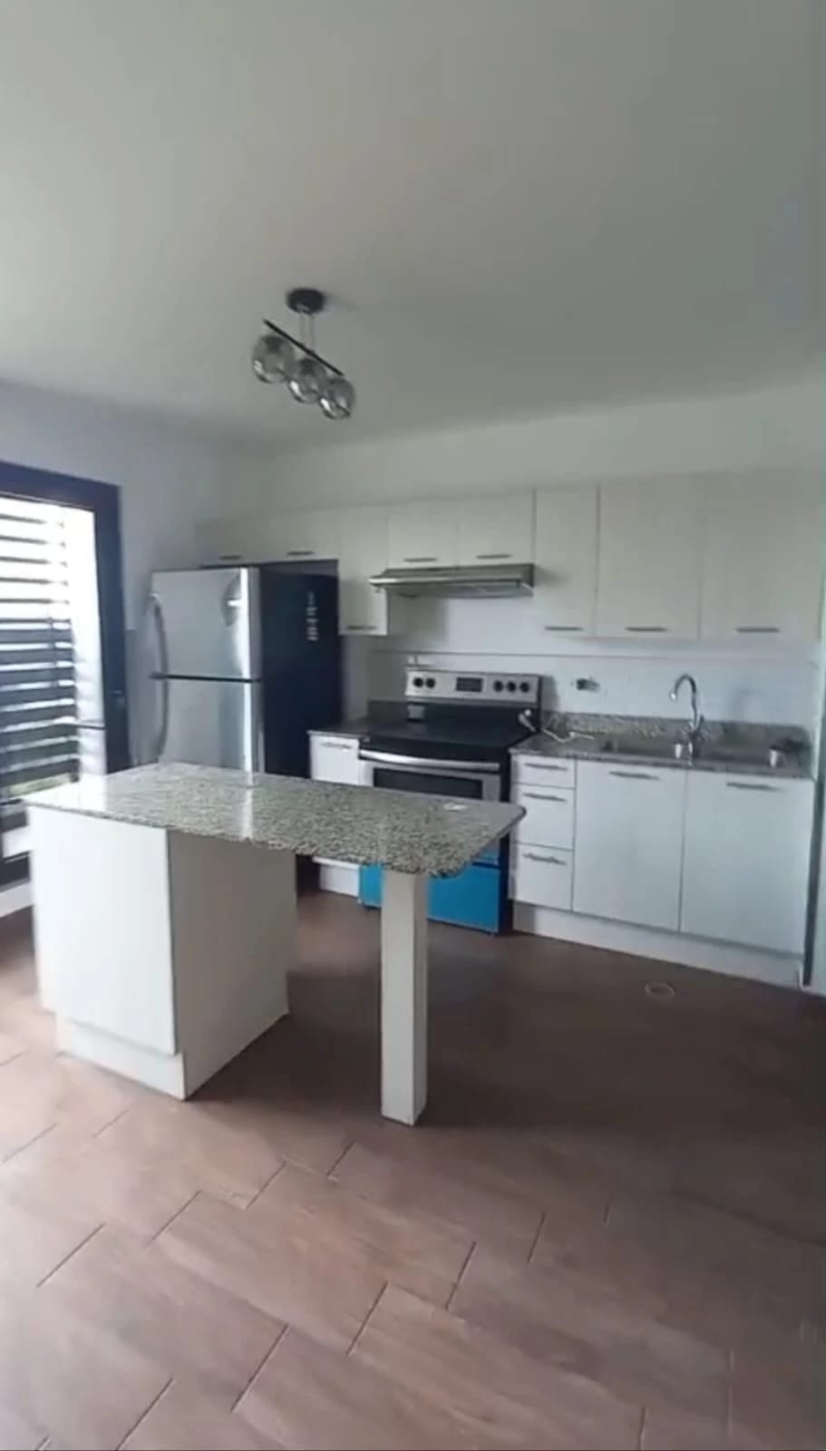 Apartamento en Alquiler – Edificio Balmes 47, Zona 11 — Apartamento en Alquiler en Balmes 47, Zona 11, Guatemala, Ciudad — foto 2 de 13