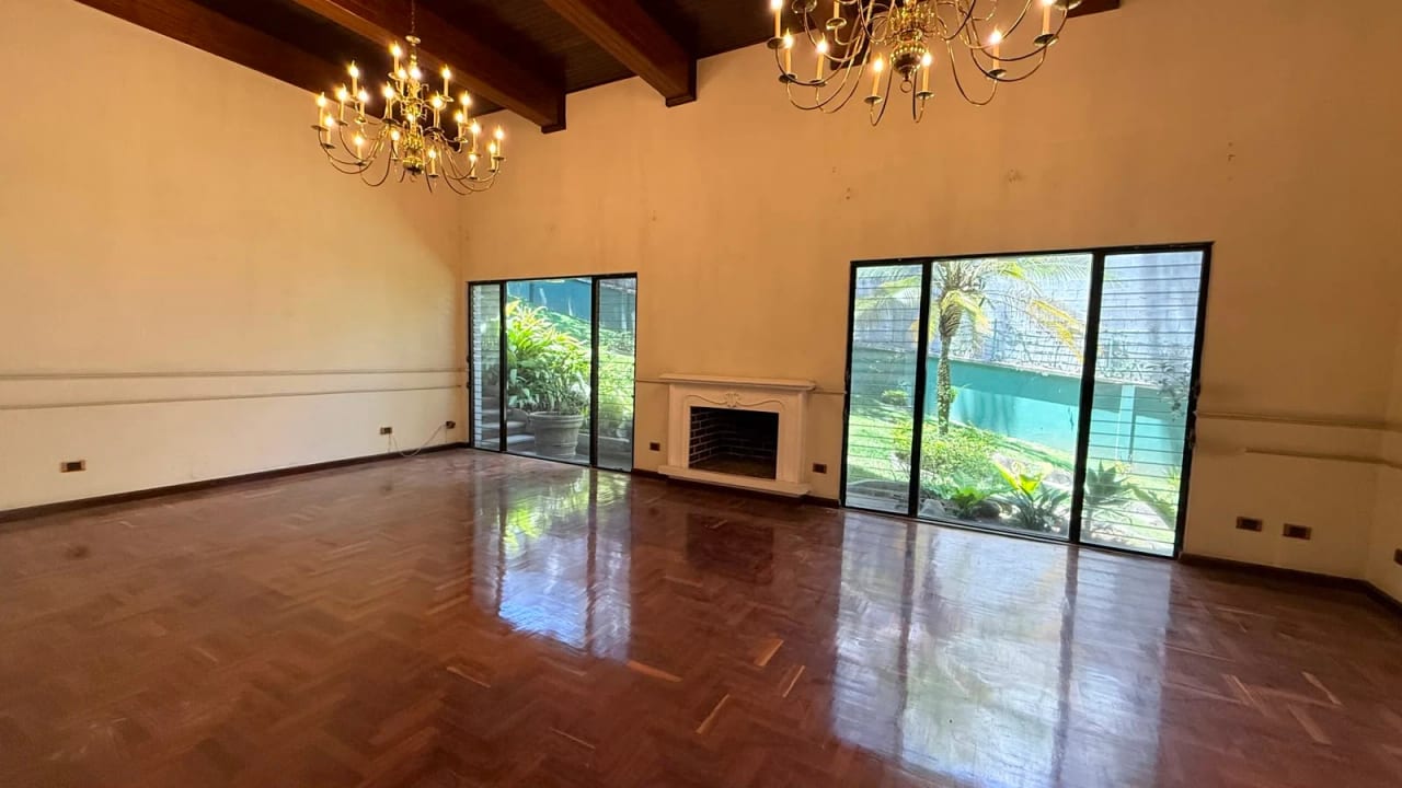 Casa Exclusiva en Venta | Elgin II, Zona 13 — Casa en Venta en Elgin, Zona 13, Guatemala, Ciudad — foto 2 de 17