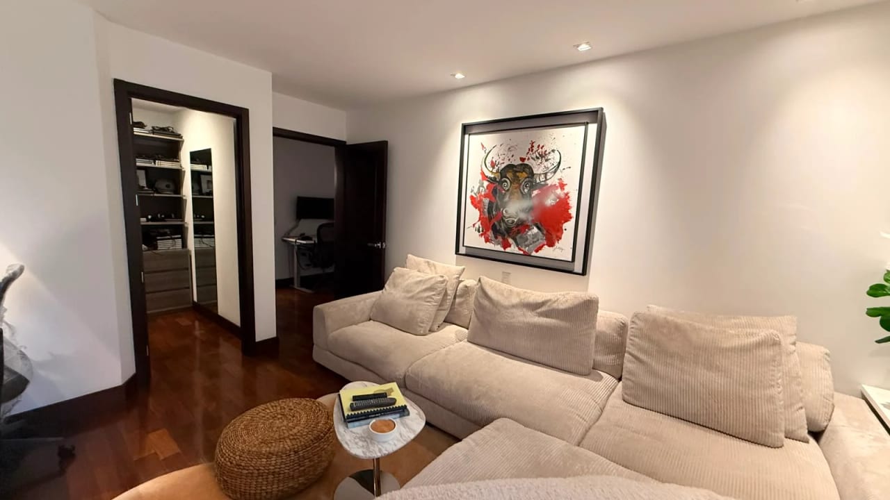 Apartamento en venta, Edificio Santa Sofia, zona 10 — Apartamento en Venta en Santa Sofía, Zona 10, Guatemala, Ciudad — foto 8 de 12