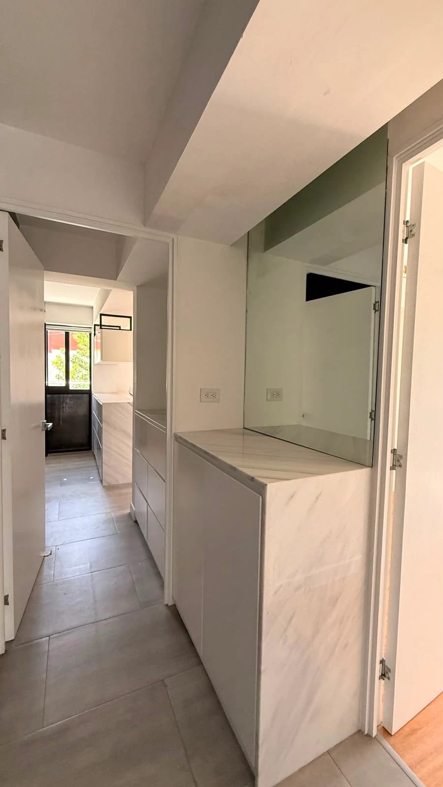 Apartamento en Venta | Edificio B14, Zona 14 — Apartamento en Venta en Be14, Zona 14, Guatemala, Ciudad — foto 8 de 12
