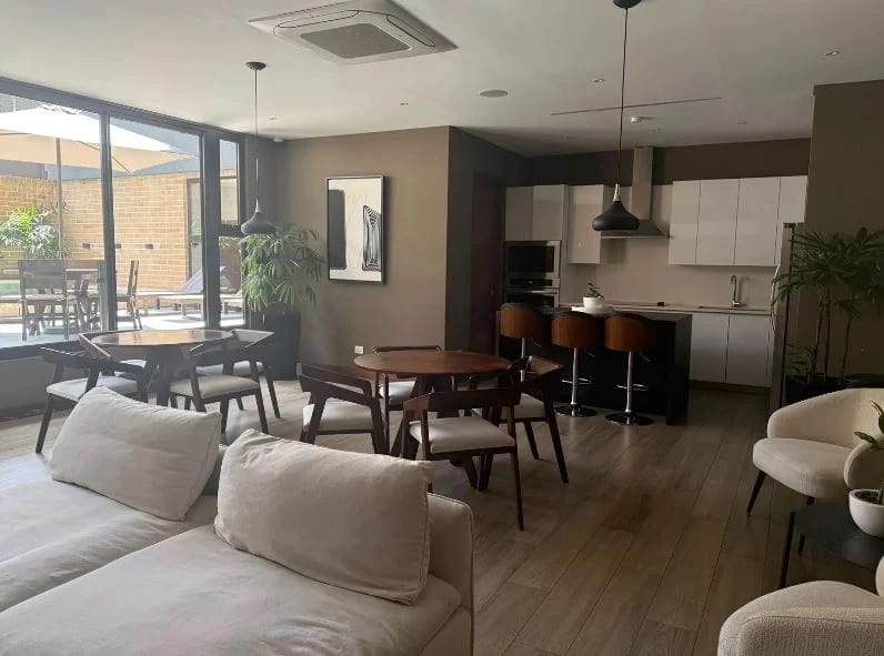Apartamento en venta, Edificio Reserva Diez, zona 10 — Apartamento en Venta en Reserva Diez, Zona 10, Guatemala, Ciudad — foto 1 de 14