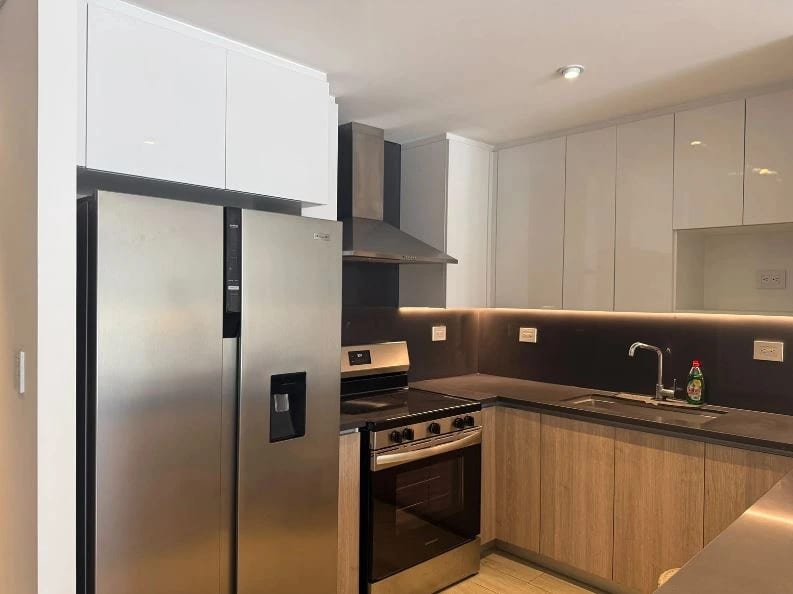 Apartamento en venta, Edificio Reserva Diez, zona 10 — Apartamento en Venta en Reserva Diez, Zona 10, Guatemala, Ciudad — foto 3 de 14