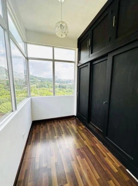Amplio Apartamento en Alquiler, San Lazaro, zona 15 — Apartamento en Alquiler en San Lázaro, Zona 15, Guatemala, Ciudad — foto 10 de 13