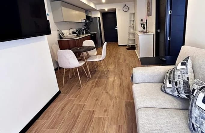 Apartamento Amueblado en Alquiler, Edificio Essenza, zona 13 — Apartamento en Alquiler en Essenza, Zona 13, Guatemala, Ciudad — foto 4 de 9