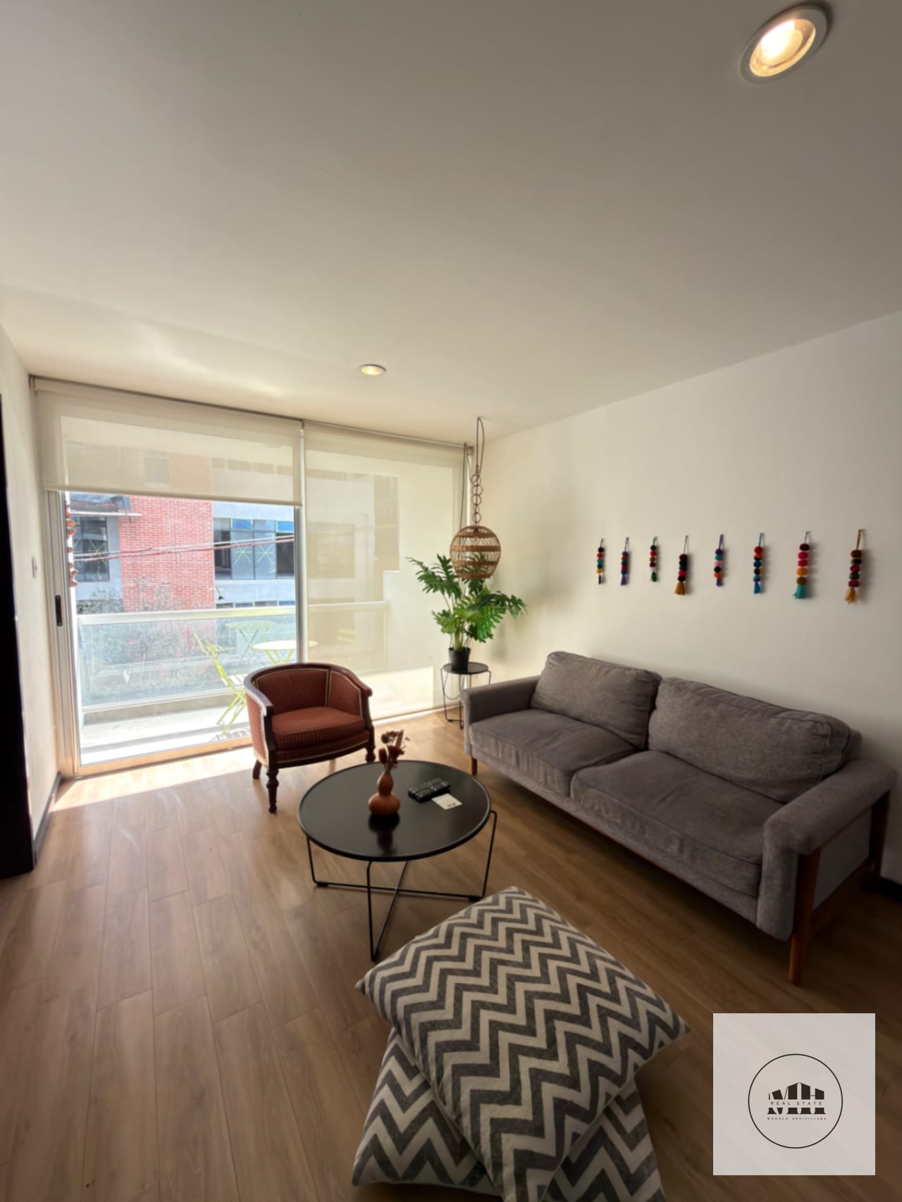 Bello y moderno apartamento amueblado zona 4 — Apartamento en Venta en XPO1, Zona 4, Guatemala, Ciudad — foto 1 de 12