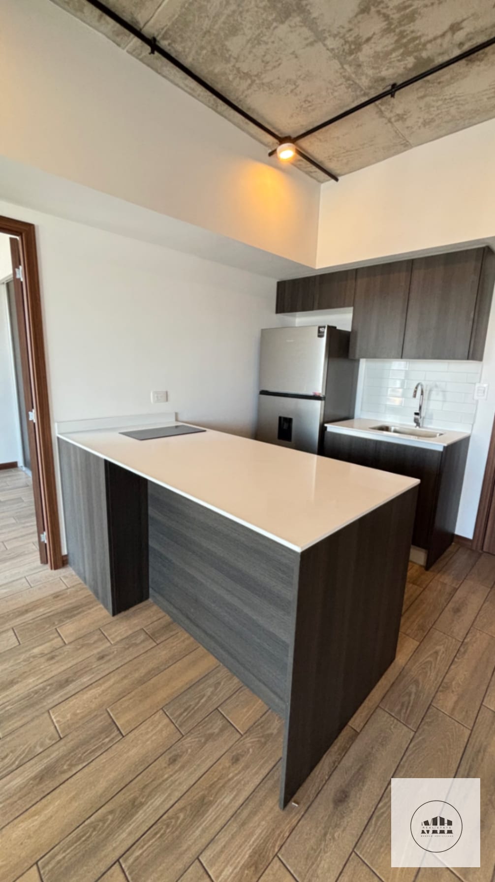 Nuevo y moderno apartamento 4 grados Norte — Apartamento en Alquiler en Inara Cuatro Norte, Zona 4, Guatemala, Ciudad — foto 8 de 17