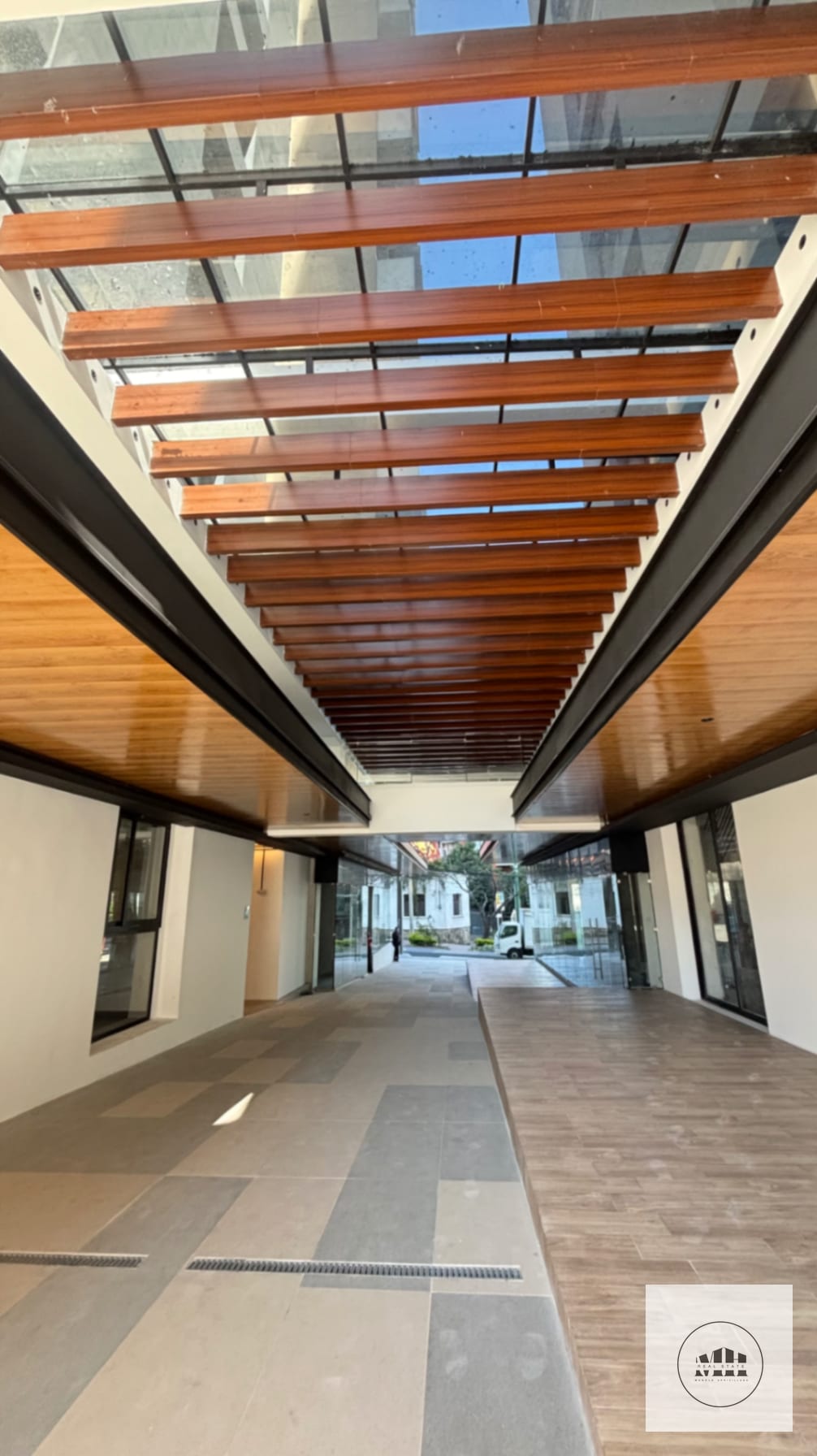 Nuevo y moderno apartamento 4 grados Norte — Apartamento en Alquiler en Inara Cuatro Norte, Zona 4, Guatemala, Ciudad — foto 14 de 17