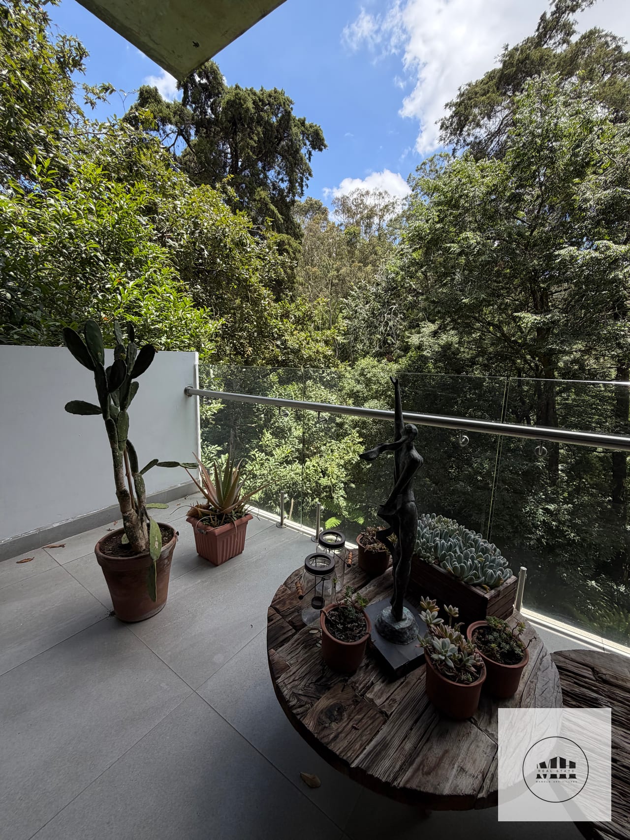 Bellísimo apartamento dentro de naturaleza y Ciudad — Apartamento en Alquiler en Zona 10, Guatemala, Ciudad — foto 3 de 17