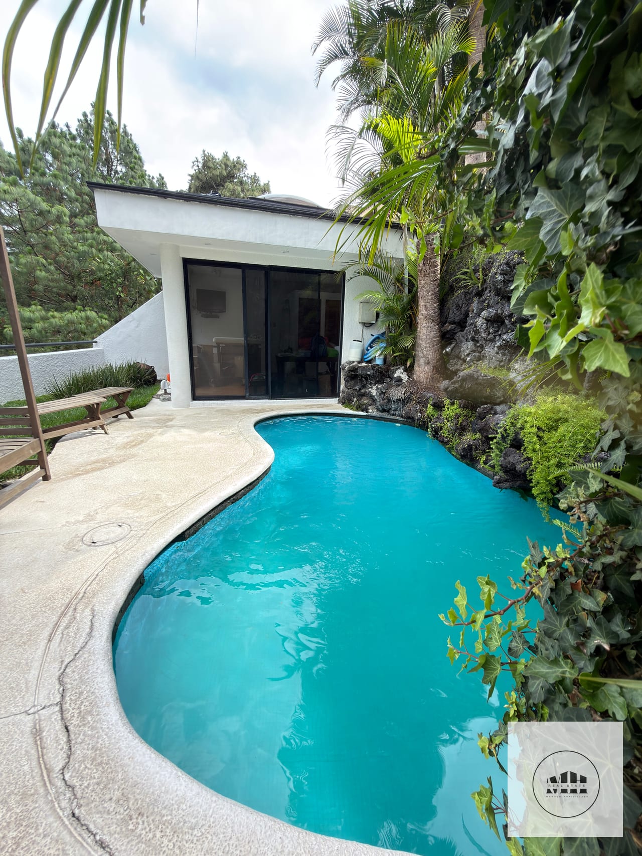 Bellisima Casa en Venta VH1 — Casa en Venta en Vista Hermosa I, Zona 15, Guatemala, Ciudad — foto 2 de 8