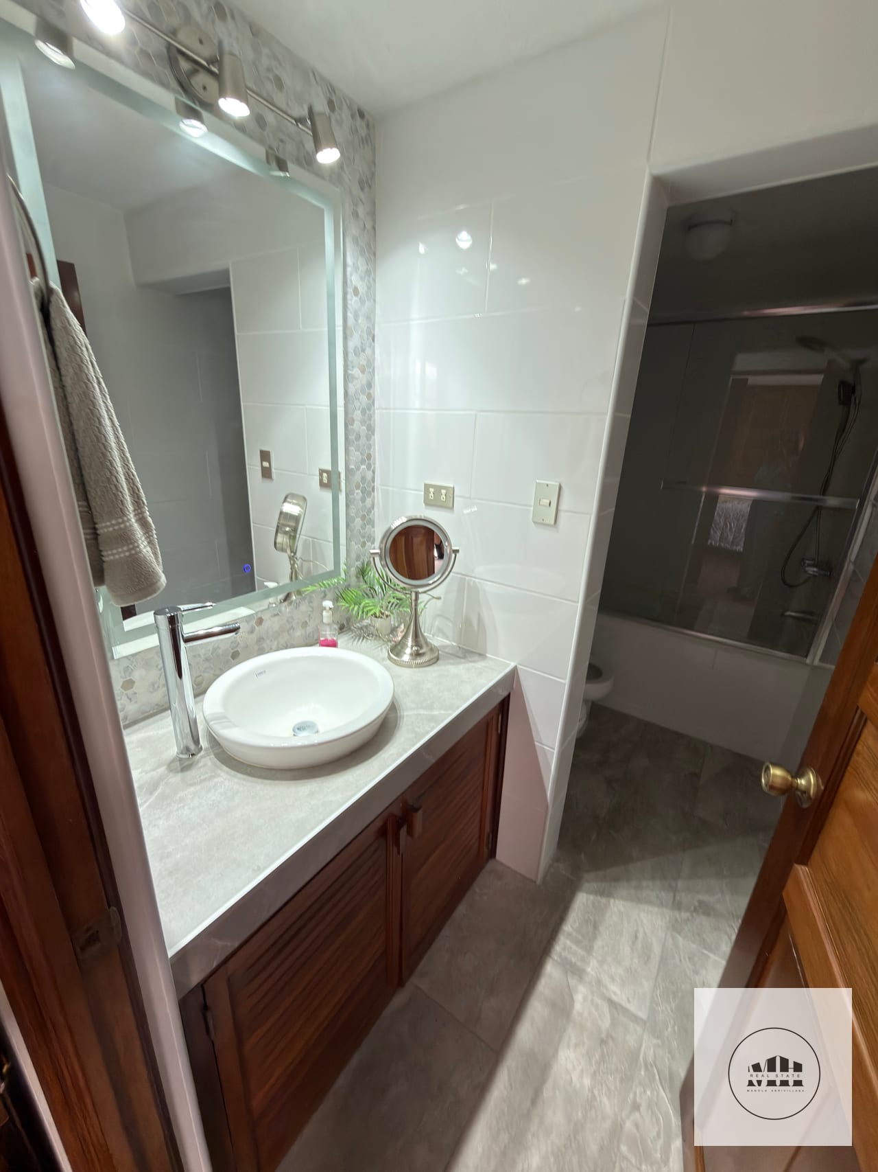 Precioso apartamento zona 14 — Apartamento en Venta en Ibiza, Zona 14, Guatemala, Ciudad — foto 5 de 16