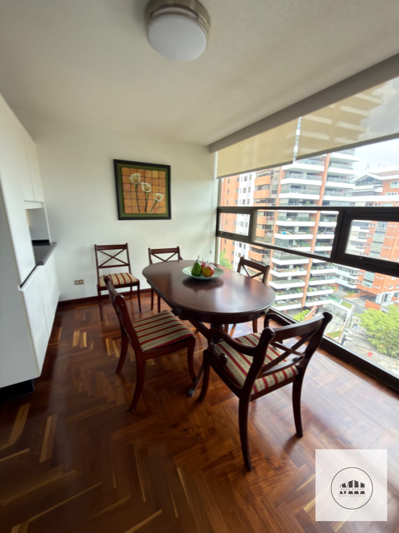 Precioso apartamento zona 14 — Apartamento en Venta en Ibiza, Zona 14, Guatemala, Ciudad — foto 12 de 16
